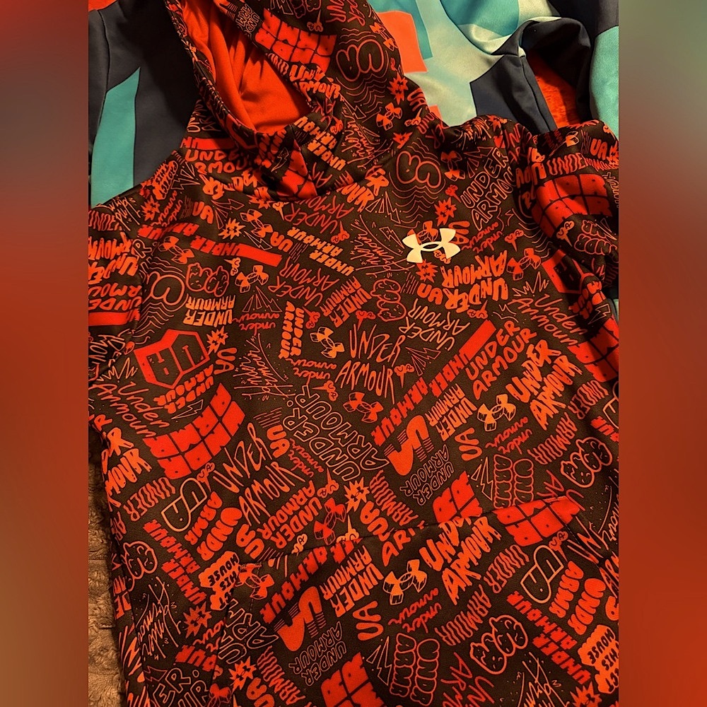 Under Armour Hoodie